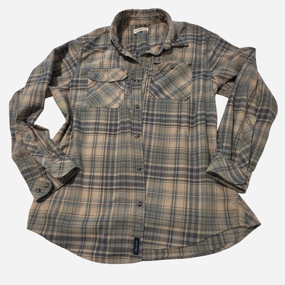 Men's Magellan Outdoors Classic Fit long sleeve performance tech flannel shirt